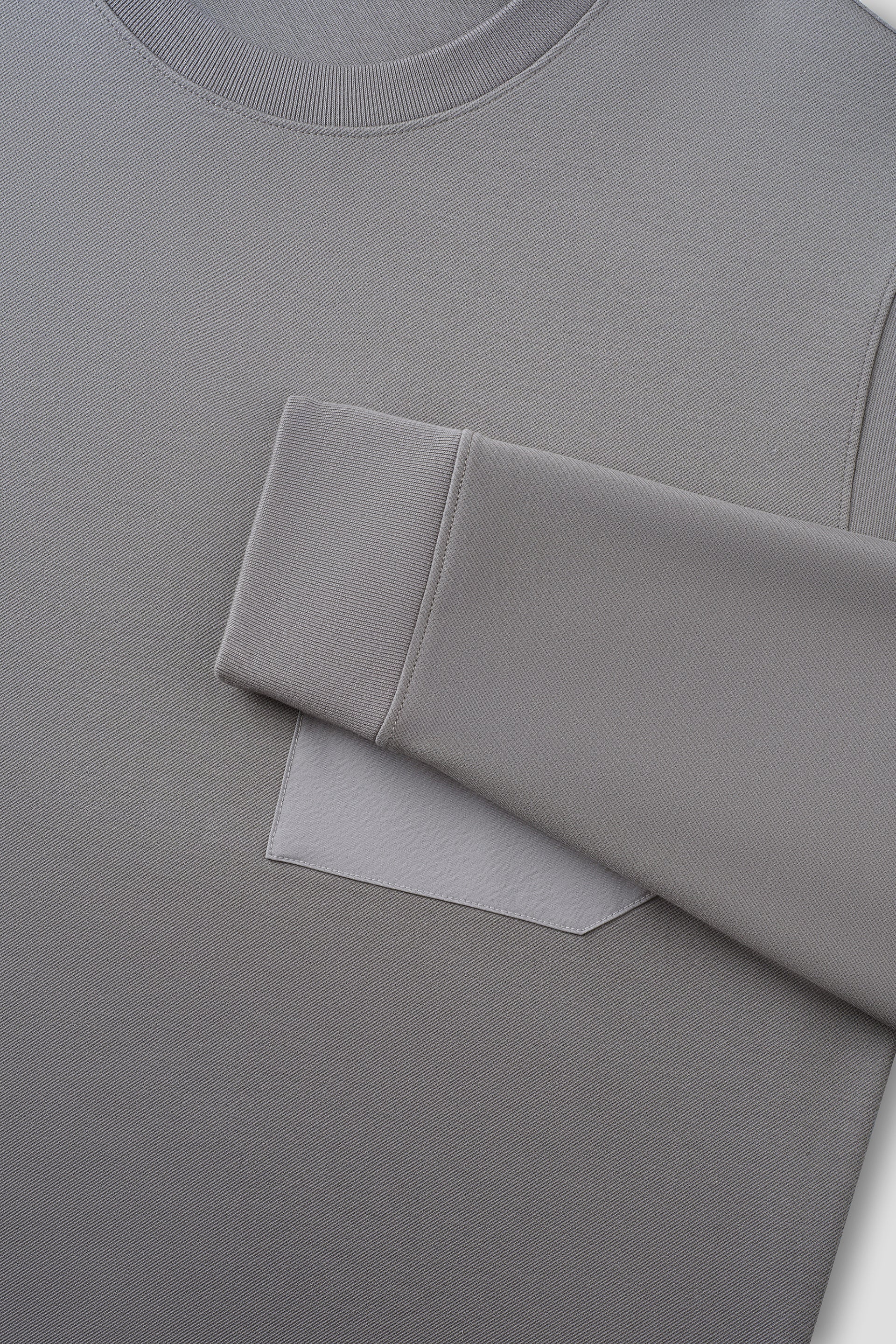 HeatGuard Twill Jacquard Patch Pocket Sweatshirt | Grey GYE145 - Image 4