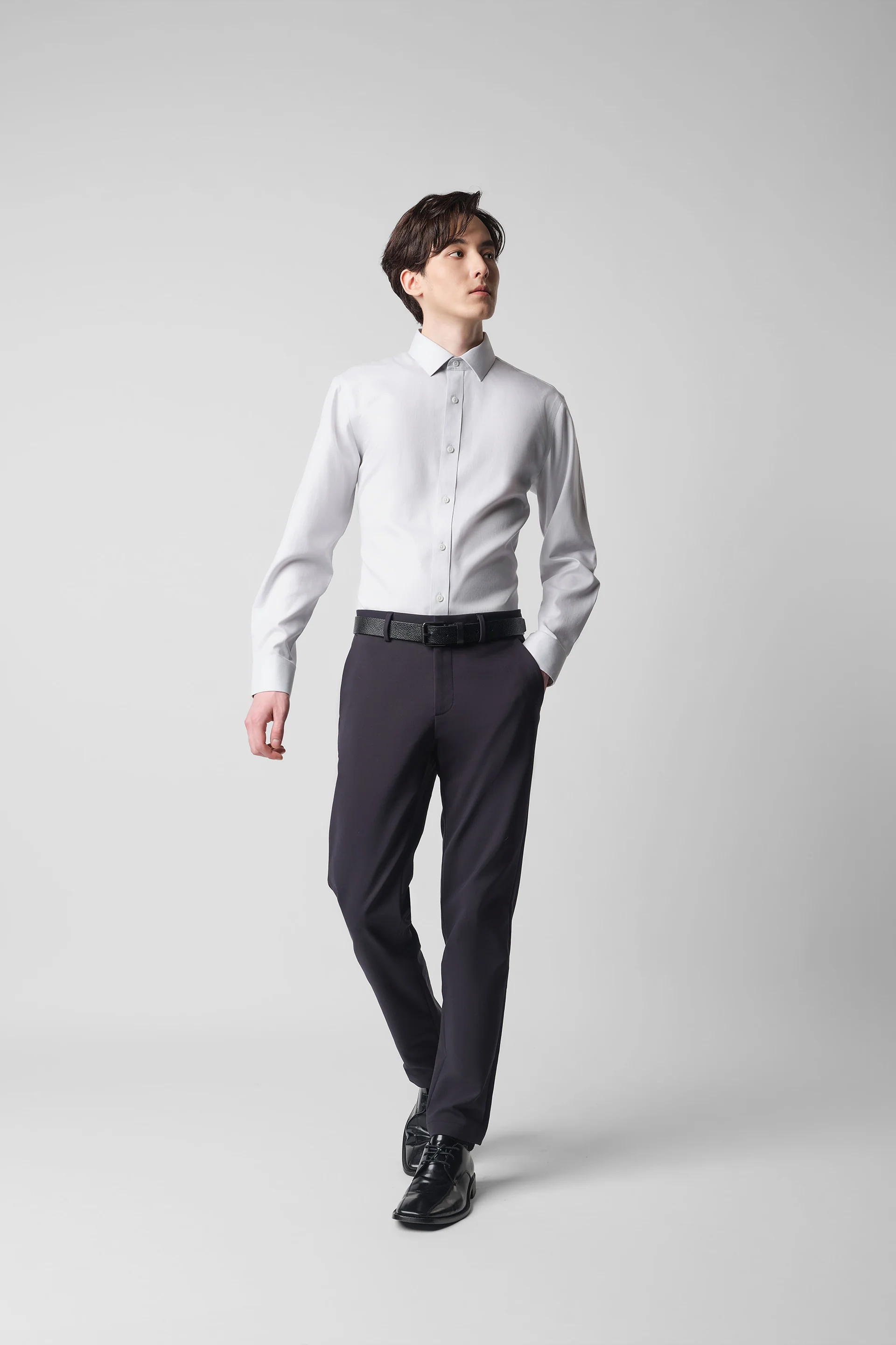Wrinkle-Free Classic Herringbone Dress Shirt | Light Grey 31880N - Image 6