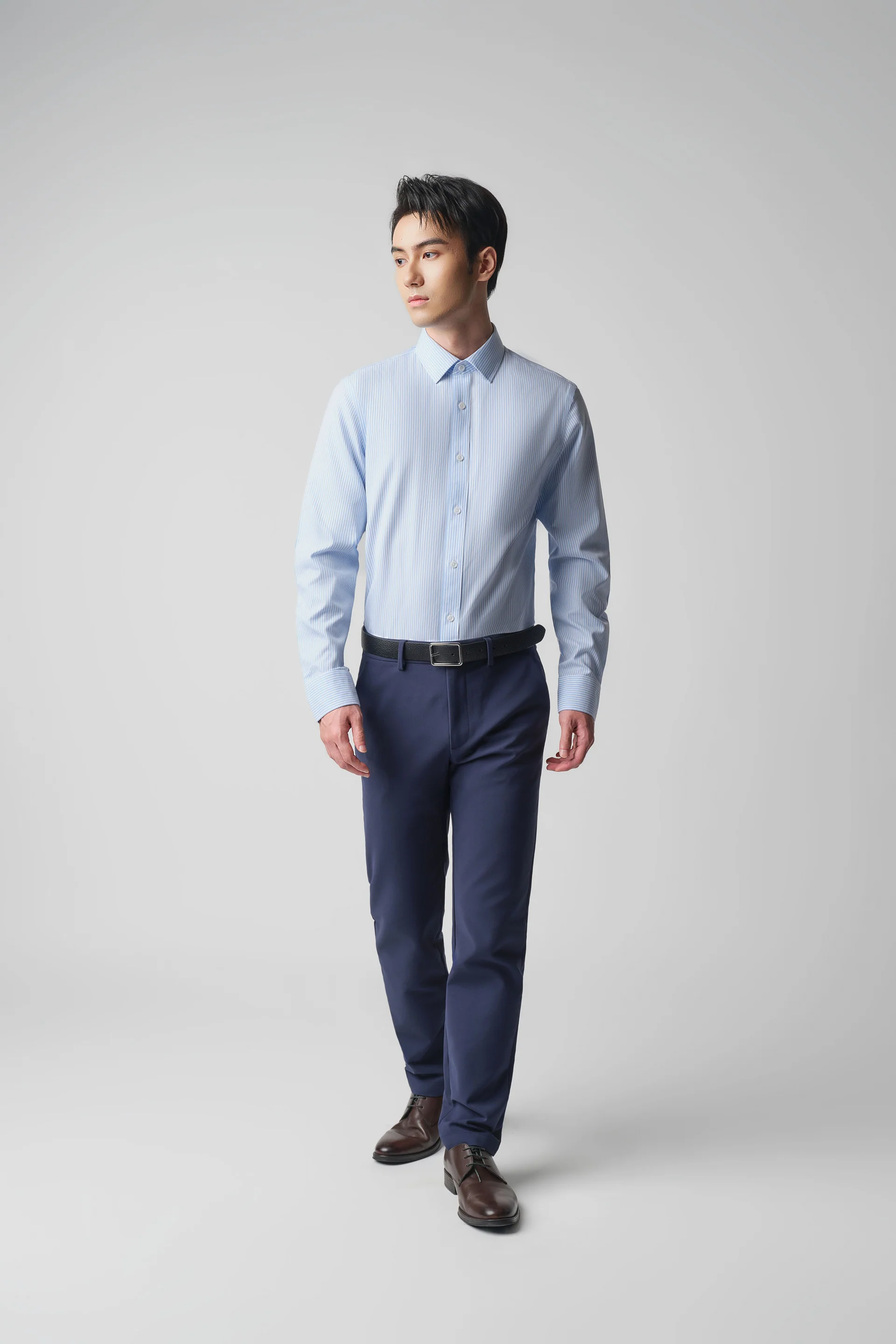 Wrinkle-Free Pinpoint Oxford Dress Shirt | Light Blue White Stripes 10090N - Image 6